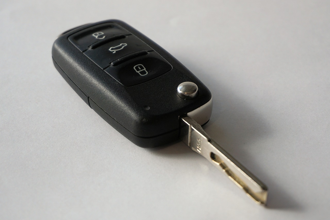 car key, automobile, key-1234786.jpg